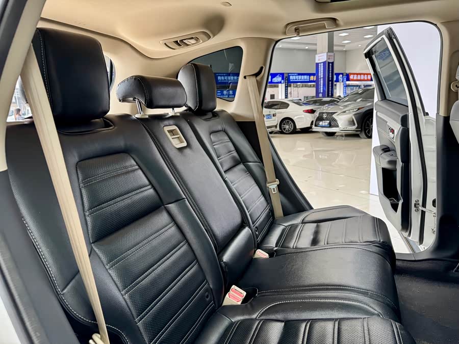 Honda CR-V 2019 car image #12