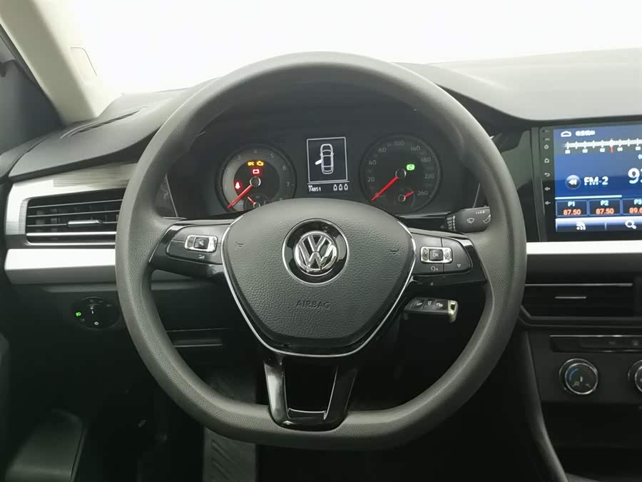 Volkswagen Lavida 2020 car image #12