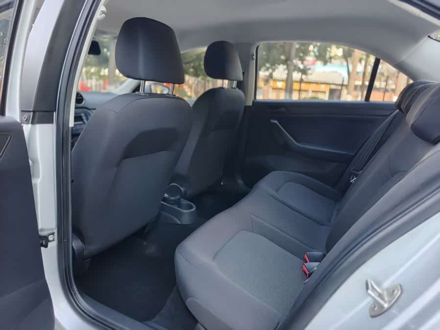 Jetta Jetta 2017 car image #12