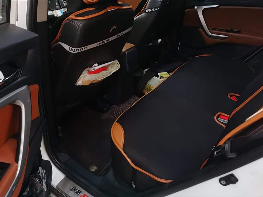 JAC 2015 #12 JAC 2015 car image #12