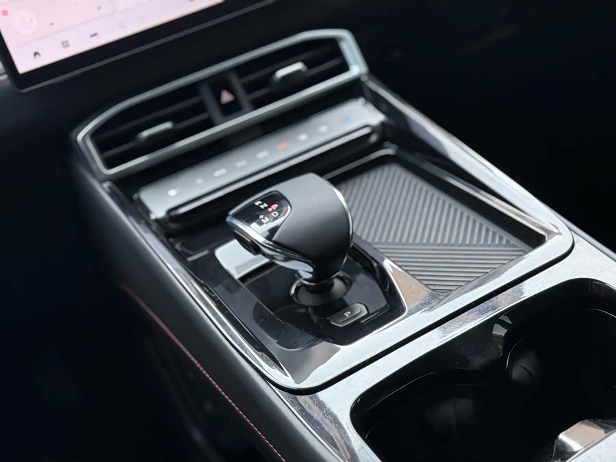 Jetour Dashing 2025 car image #12