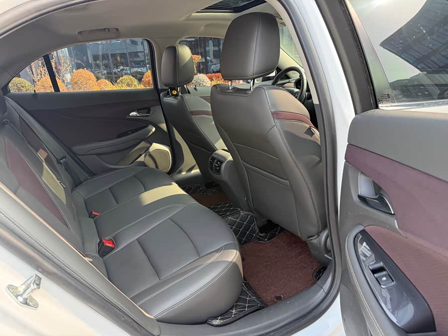 Chevrolet Malibu 2017 #12 Chevrolet Malibu 2017 car image #12