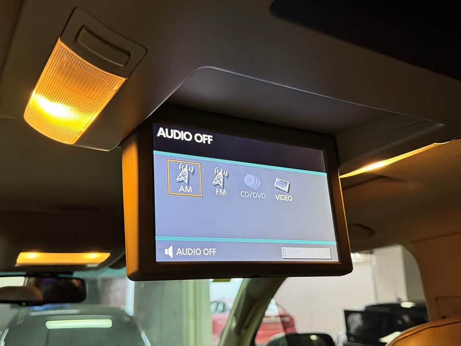 Toyota Land Cruiser 2011 immagine di auto #12