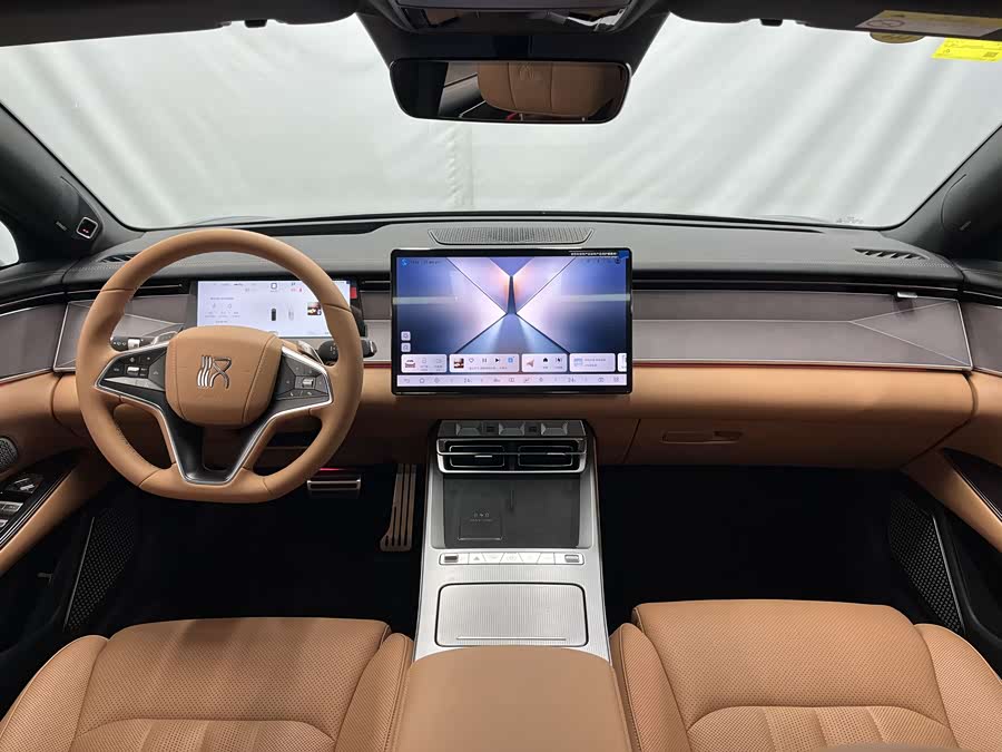 BYD HanL 2025 #12 BYD HanL 2025 صورة سيارة #12