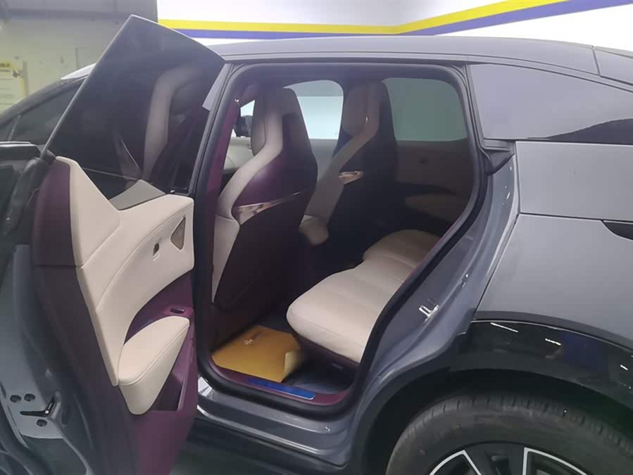 极氪 极氪X 2024 汽车图片 #12