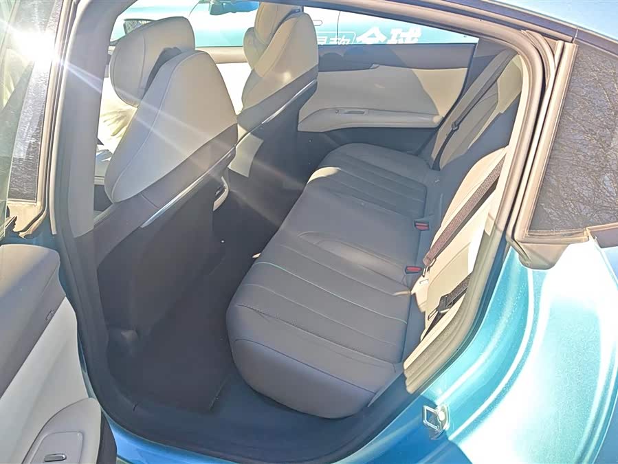 Deepal L07 2024 imagem de carro #12