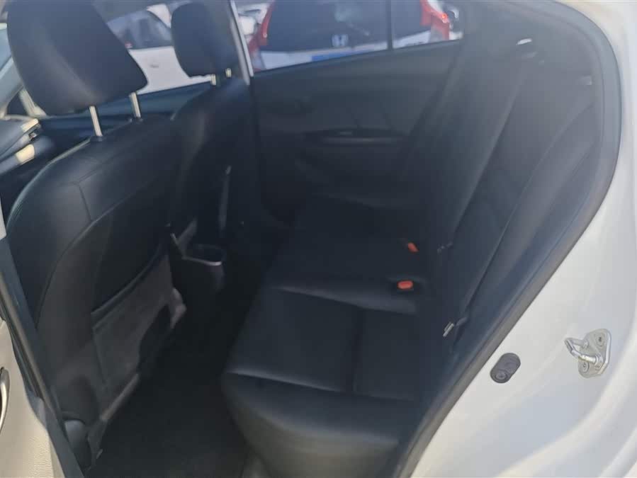 Toyota Yaris L Zhixiang 2020 صورة سيارة #12