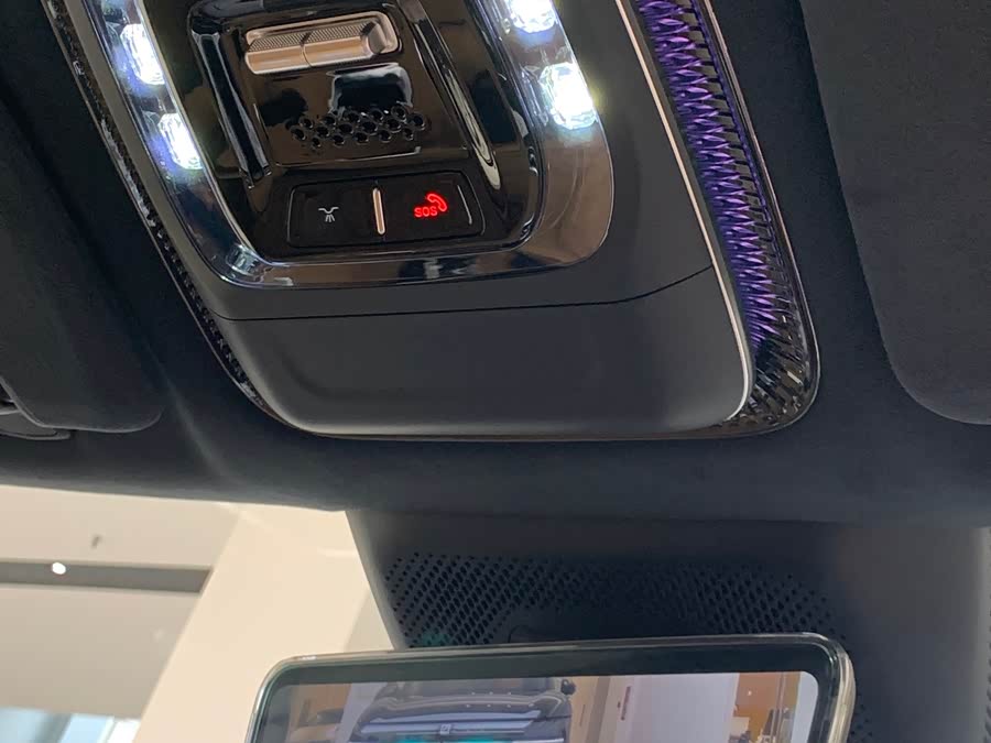 极氪 极氪9X 汽车图片 #12