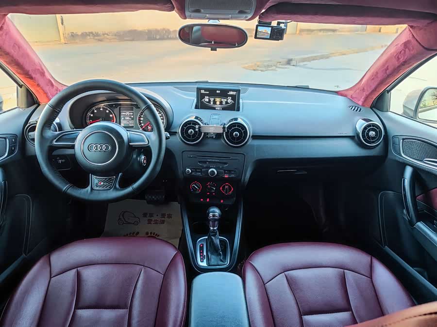 Audi A1 2014 car image #12