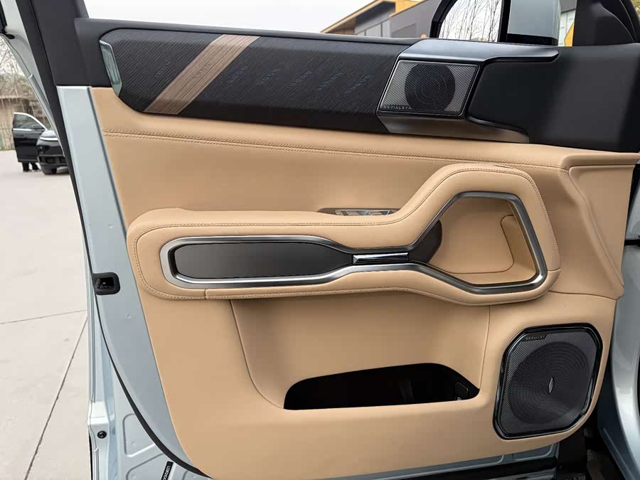 FangChengBao Leopard 8 2025 #12 FangChengBao Leopard 8 2025 car image #12