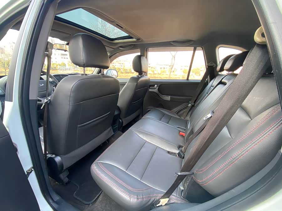 Chery Tiggo 3 2016 immagine di auto #12