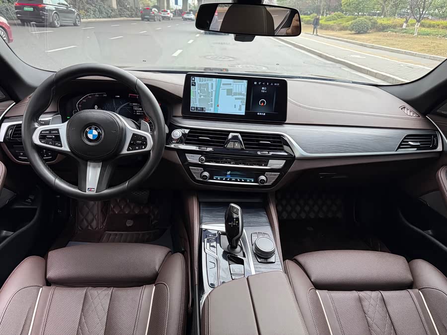 BMW 5 Series 2021 #12 BMW 5 Series 2021 car image #12