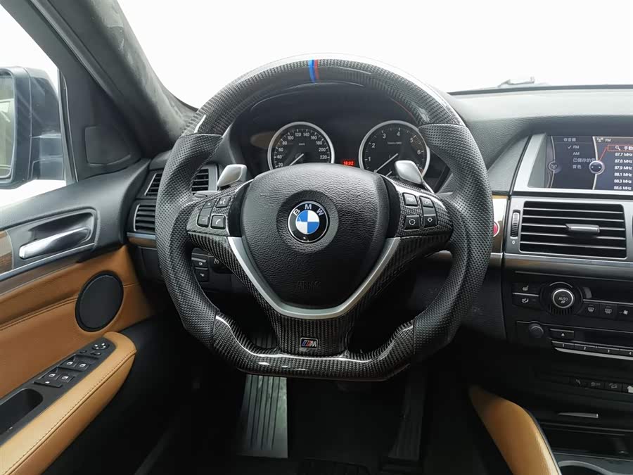 BMW 2012 car image #12