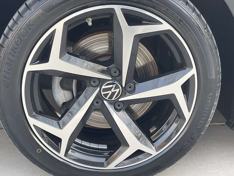 Volkswagen Magotan 2024 car image #12