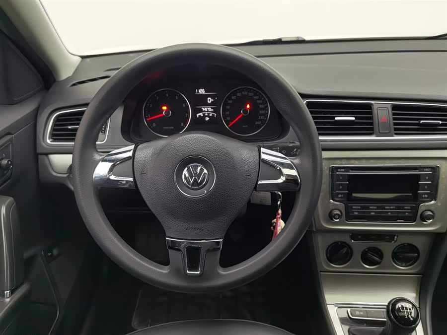 Volkswagen Lavida 2014 car image #12