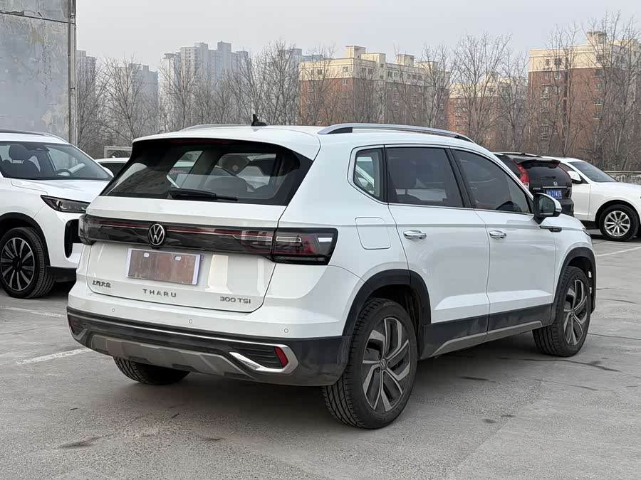 Volkswagen Tharu 2024 car image #12