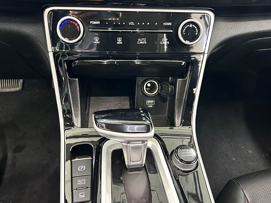 Kia Seltos 2023 immagine di auto #12