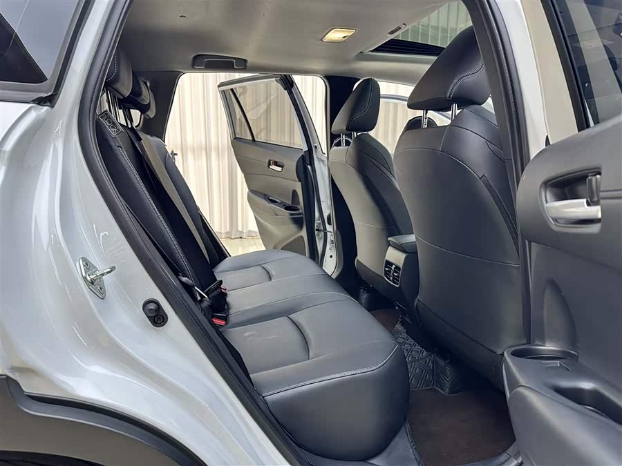 Toyota Frontlander 2022 car image #12