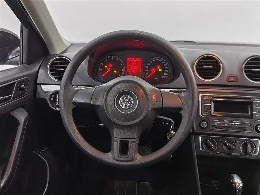 Jetta Jetta 2014 #12 Jetta Jetta 2014 car image #12