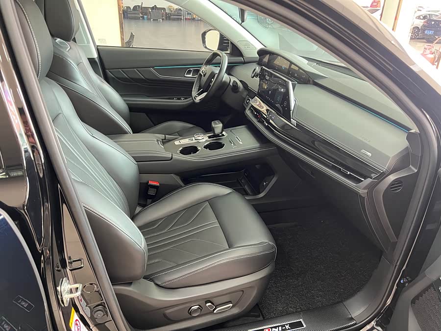 Changan UNI-K 2023 car image #12