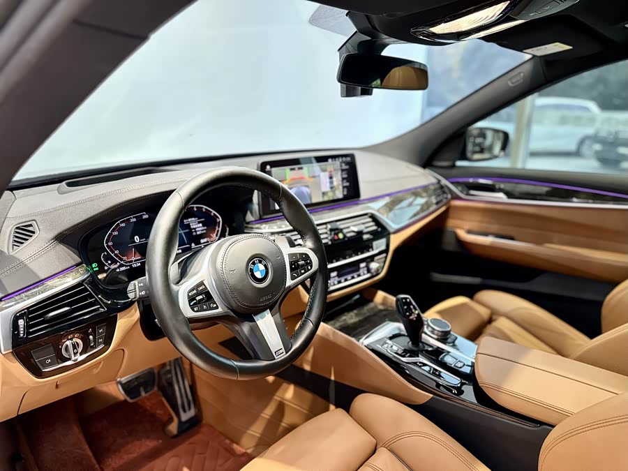 BMW 6 Series GT 2022 car image #12