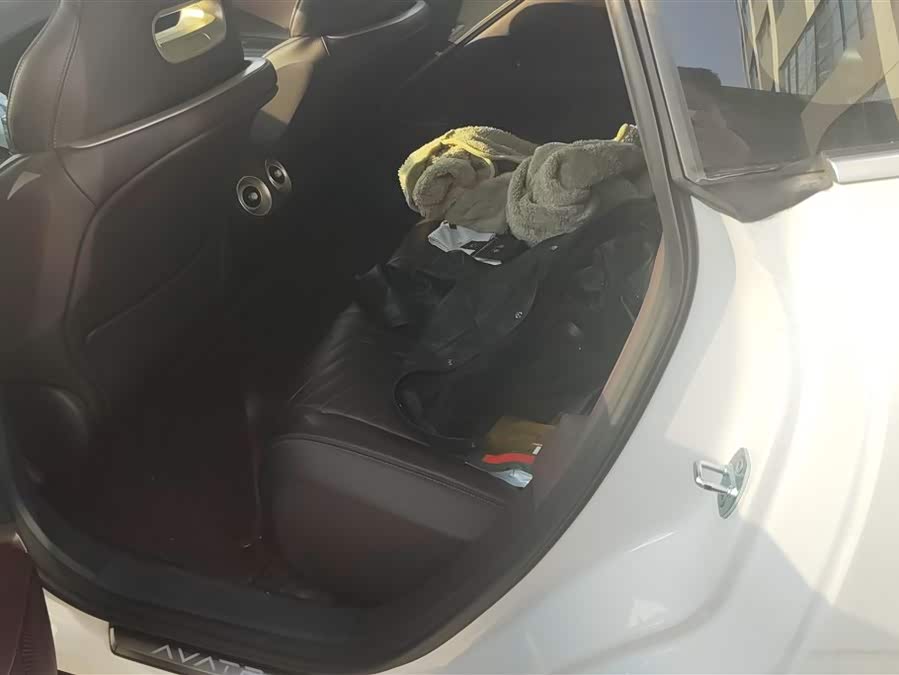 Avatr 11 2024 #12 Avatr 11 2024 car image #12