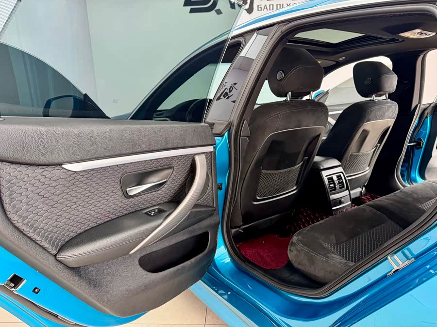 BMW 4 Series 2019 car image #12