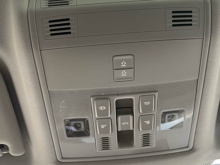 Volkswagen Tharu 2022 #12 Volkswagen Tharu 2022 car image #12