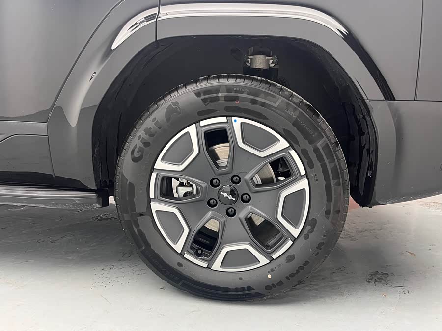 FangChengBao Tiger 7 2025 car image #12