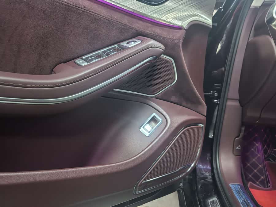 HongQi H9 2022 car image #12