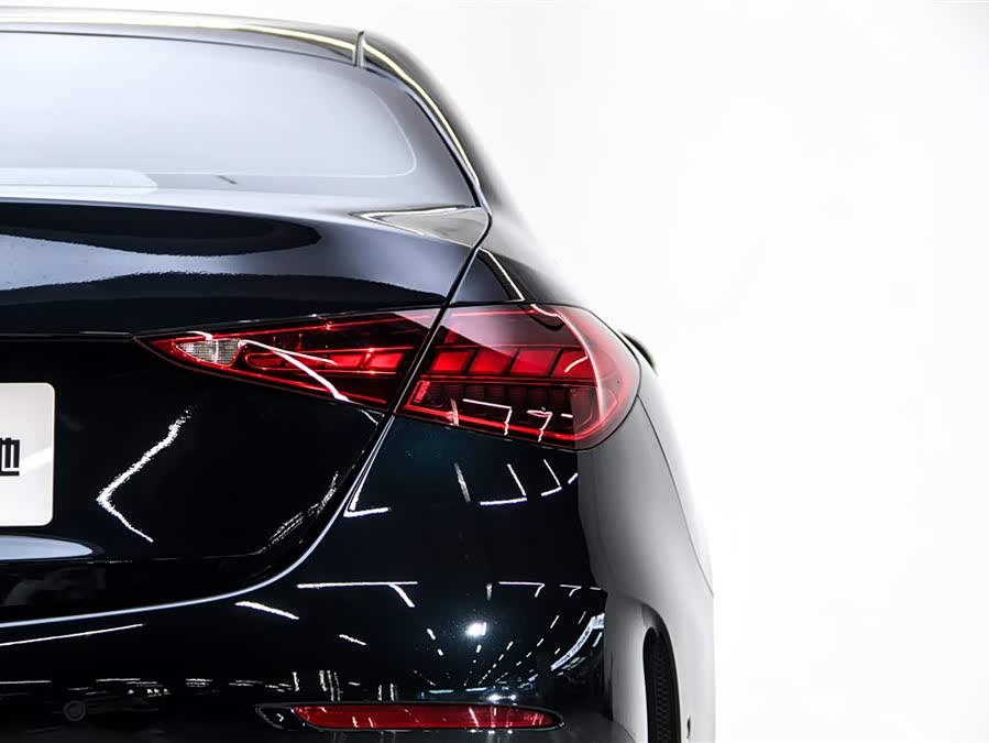 Mercedes-Benz C Class 2025 car image #12