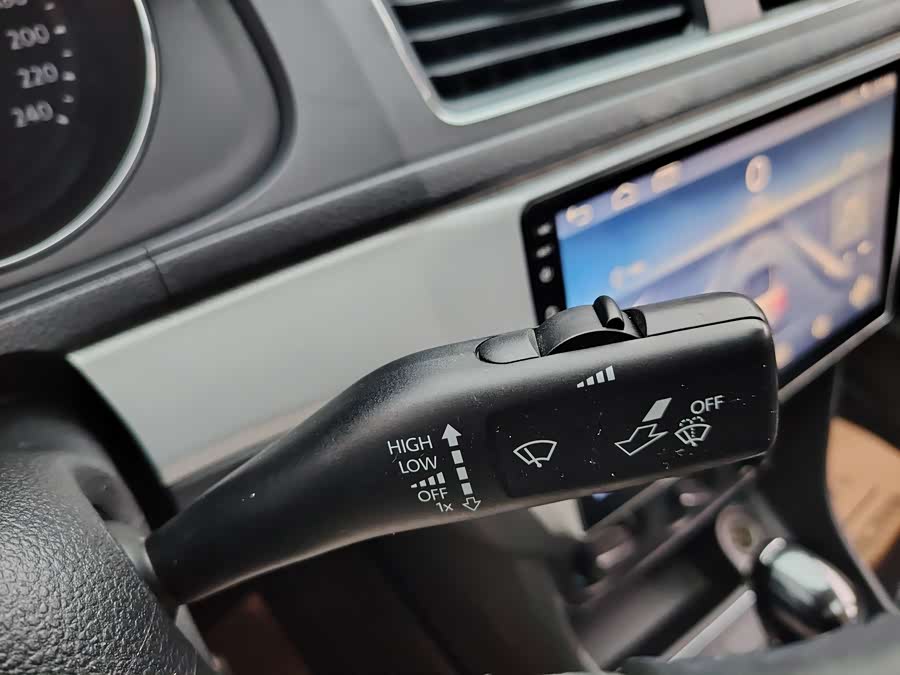 Volkswagen Lavida 2018 #12 Volkswagen Lavida 2018 car image #12