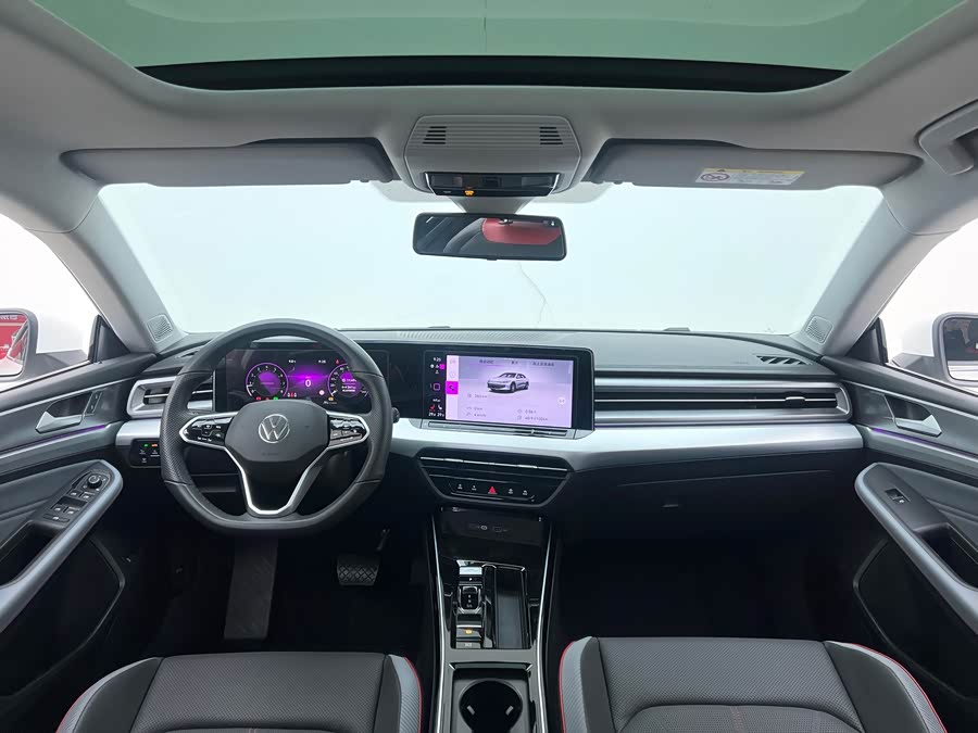 Volkswagen Lamando 2023 car image #12