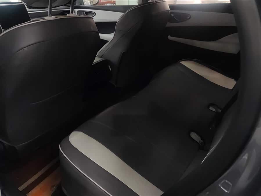 BYD Seal 05 DM-i 2025 car image #12