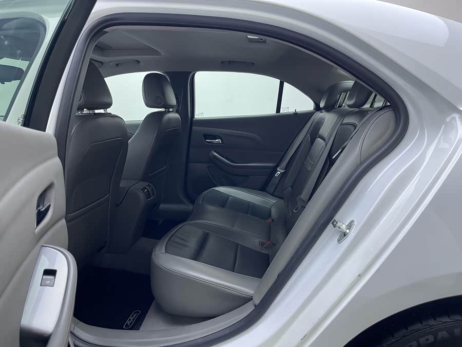 Chevrolet Malibu 2014 car image #12