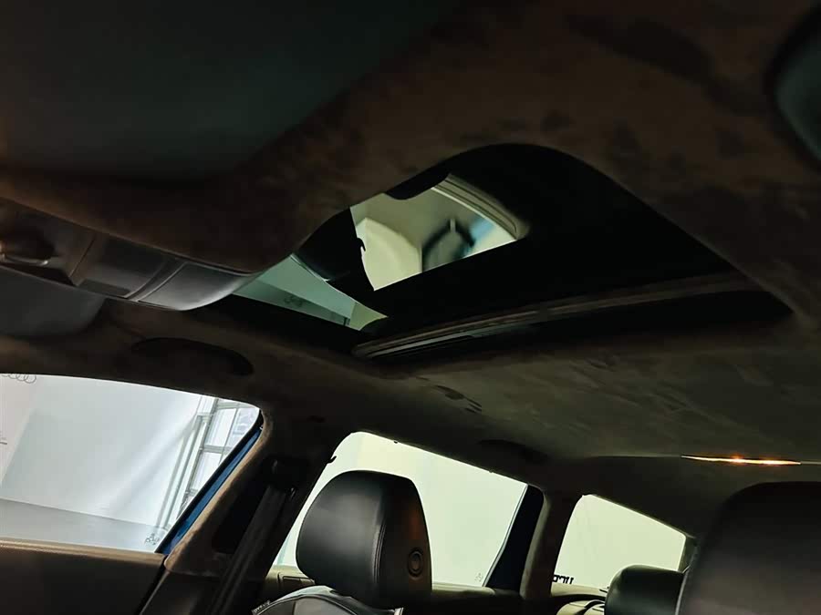 大众 Passat 2010 汽车图片 #12