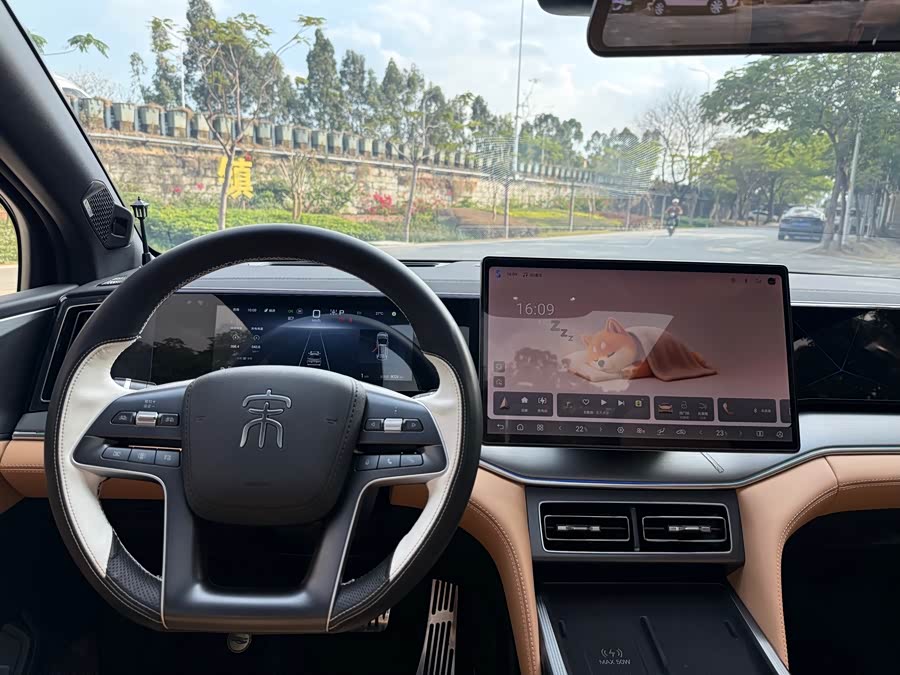 BYD SongL DM-i 2024 immagine di auto #12