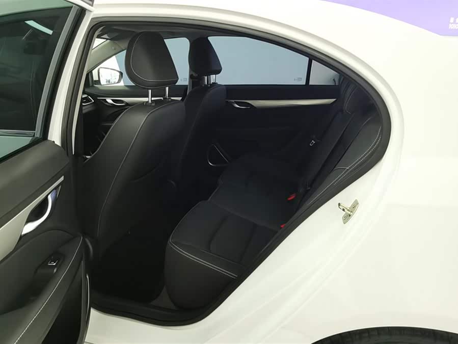 GEELY Emgrand 2020 #12 GEELY Emgrand 2020 car image #12