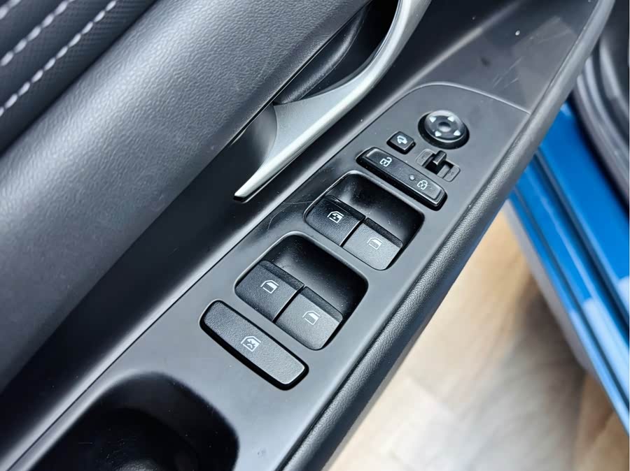 Hyundai Elantra 2021 #12 Hyundai Elantra 2021 car image #12