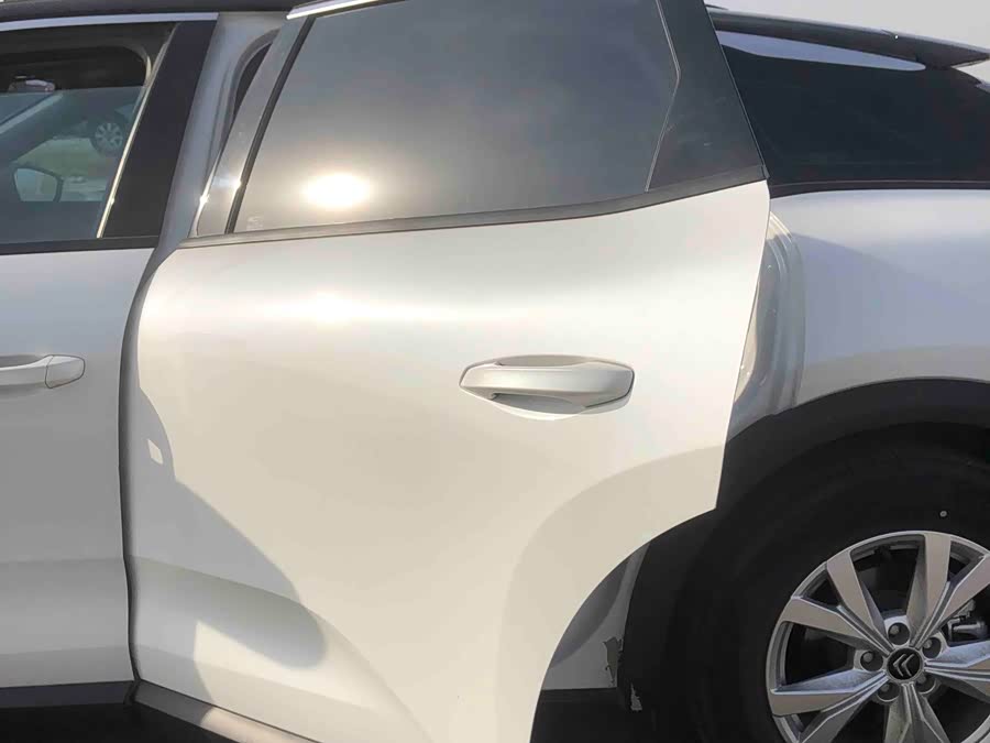 Citroen C5 X 2024 car image #12