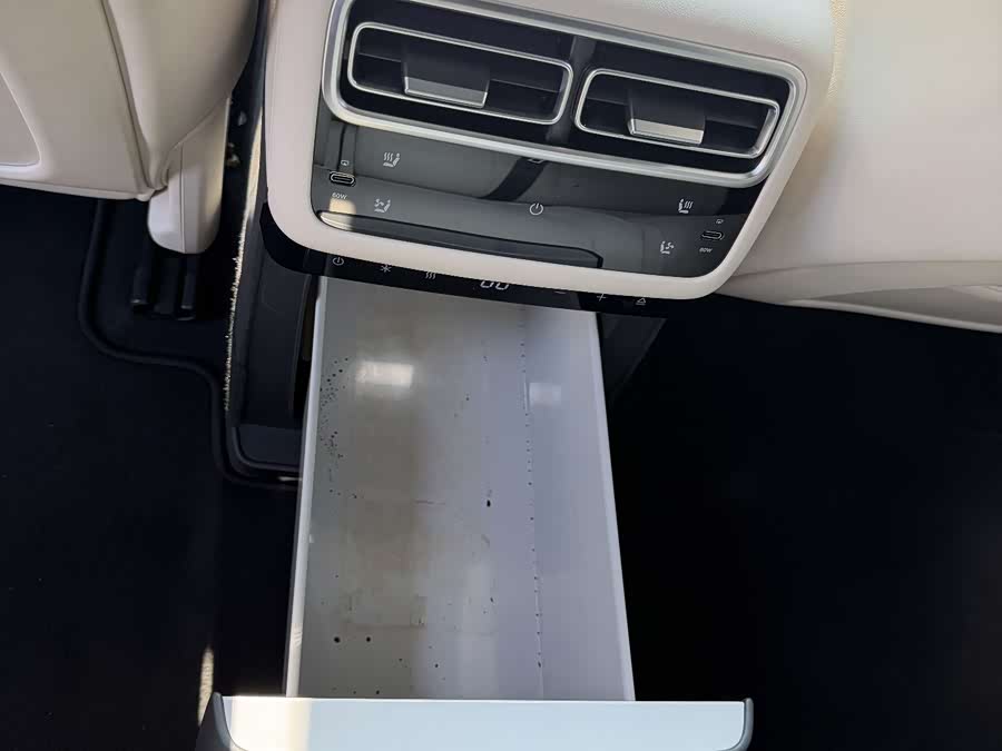 Li L6 2024 صورة سيارة #12