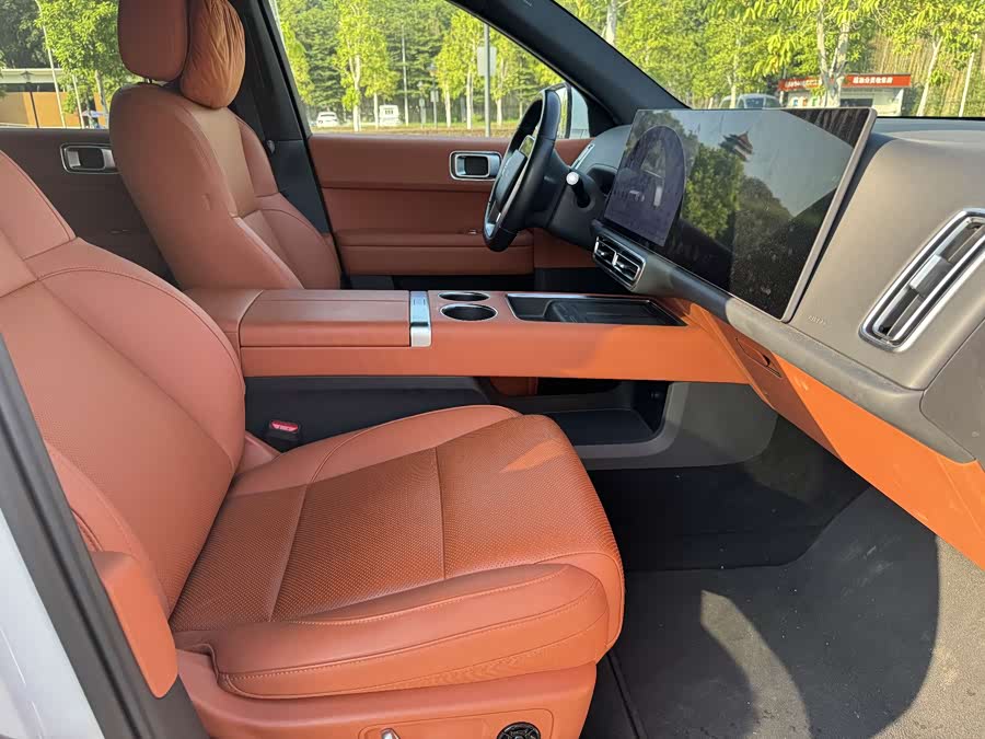 Li L6 2024 imagen de coche #12