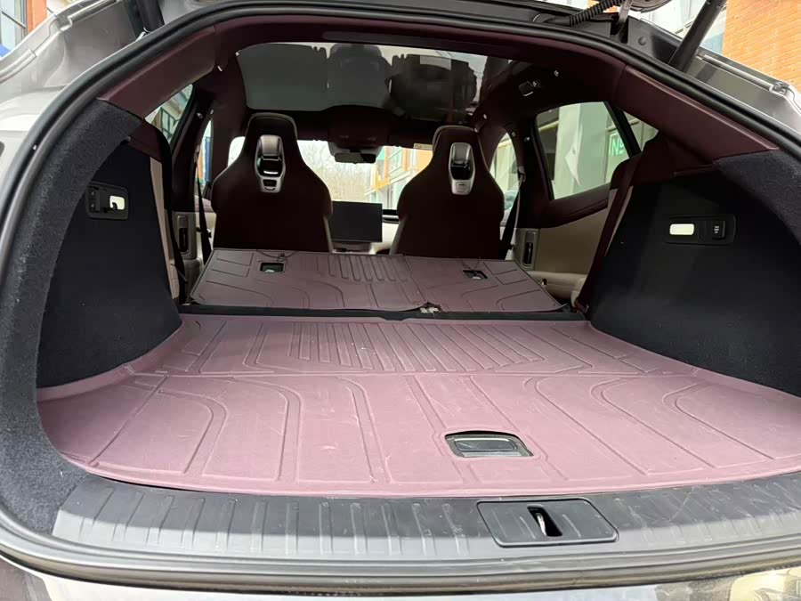 MI YU7 2025 car image #12