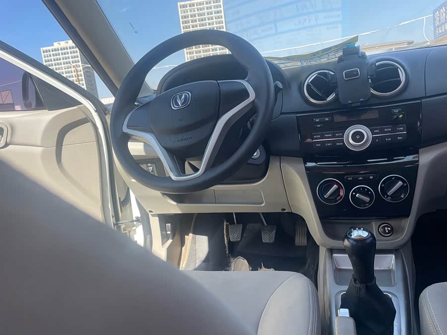 Changan Alsvin V3 2018 car image #12