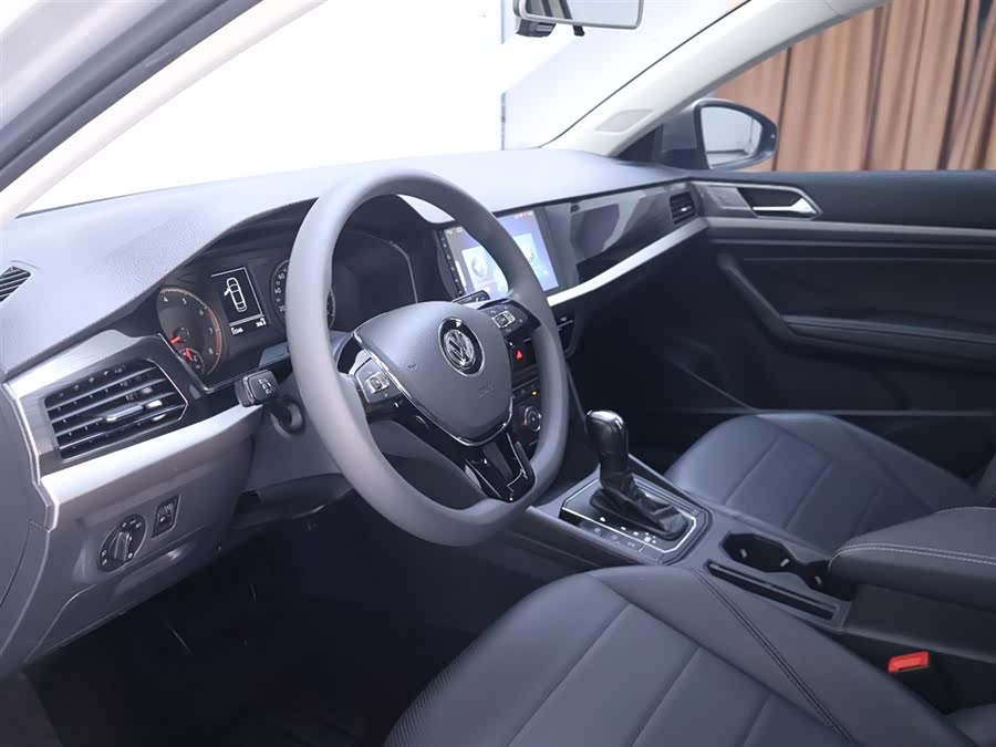 Volkswagen Lavida 2018 immagine di auto #12