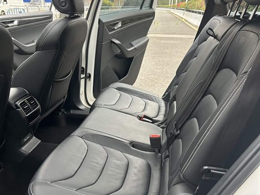Skoda Kodiaq 2017 #12 Skoda Kodiaq 2017 car image #12