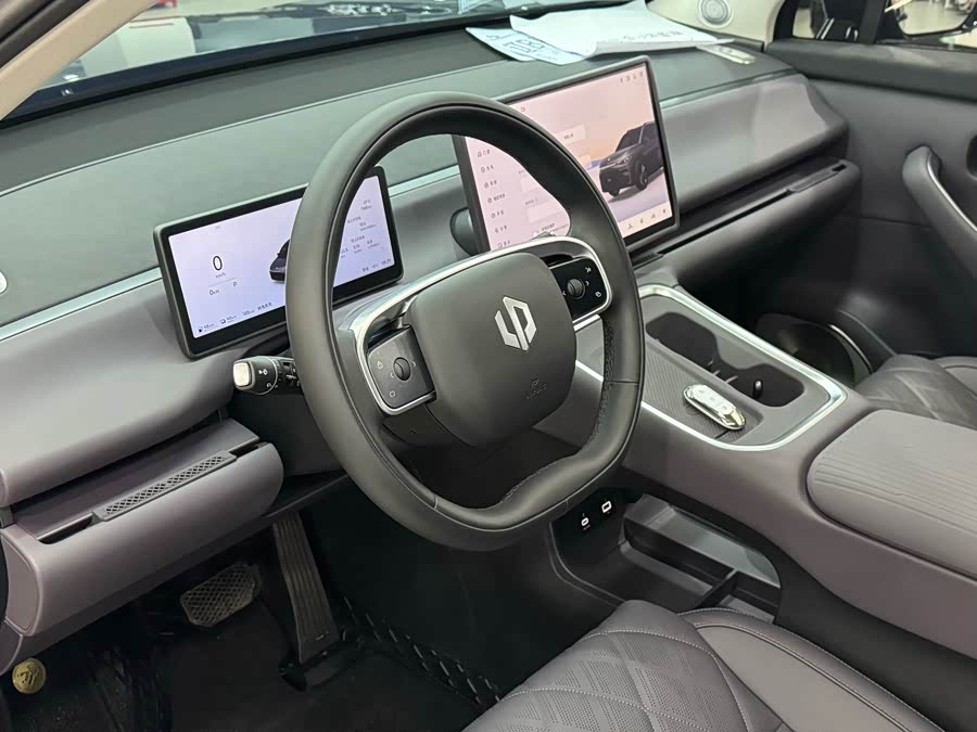 零跑汽车 零跑C16 2025 汽车图片 #12