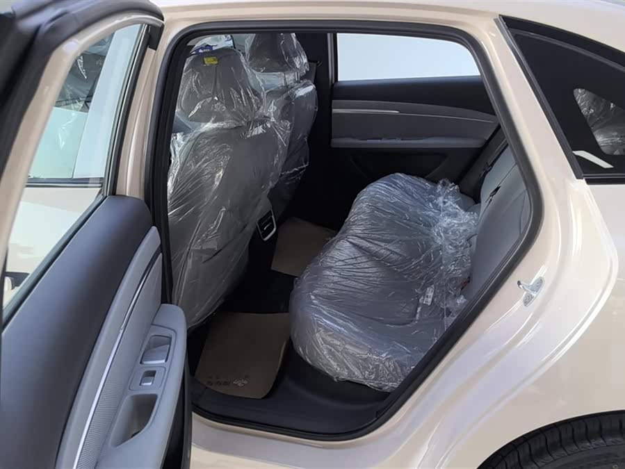 Xpeng MONA M03 2025 صورة سيارة #12