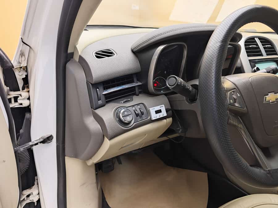 Chevrolet Malibu 2013 car image #12