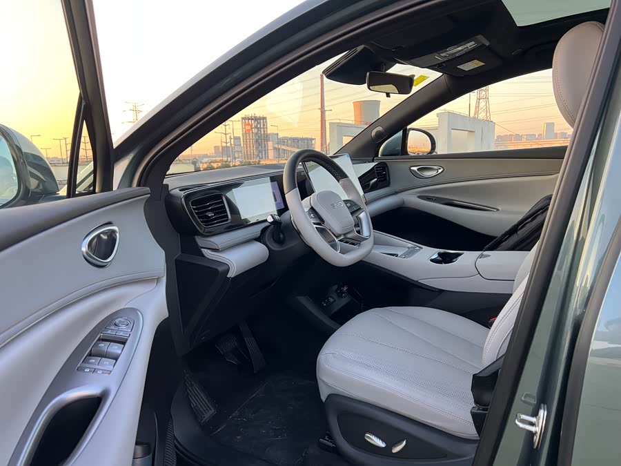 BYD Sea Lion 06 New Energy 2025 car image #12